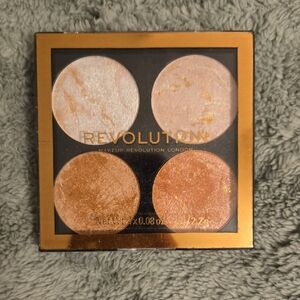 Revolution Highlighter Palette - Silver and Gold